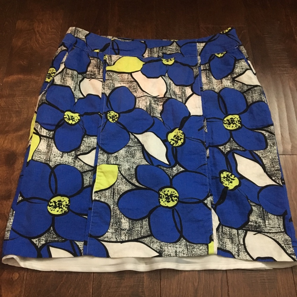Floral skirt with pockets - Picture 2 of 5